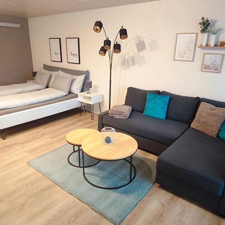 Kleine Auszeit - 2-Zimmer Ferienwohnung ชปีตส์ ภายนอก รูปภาพ