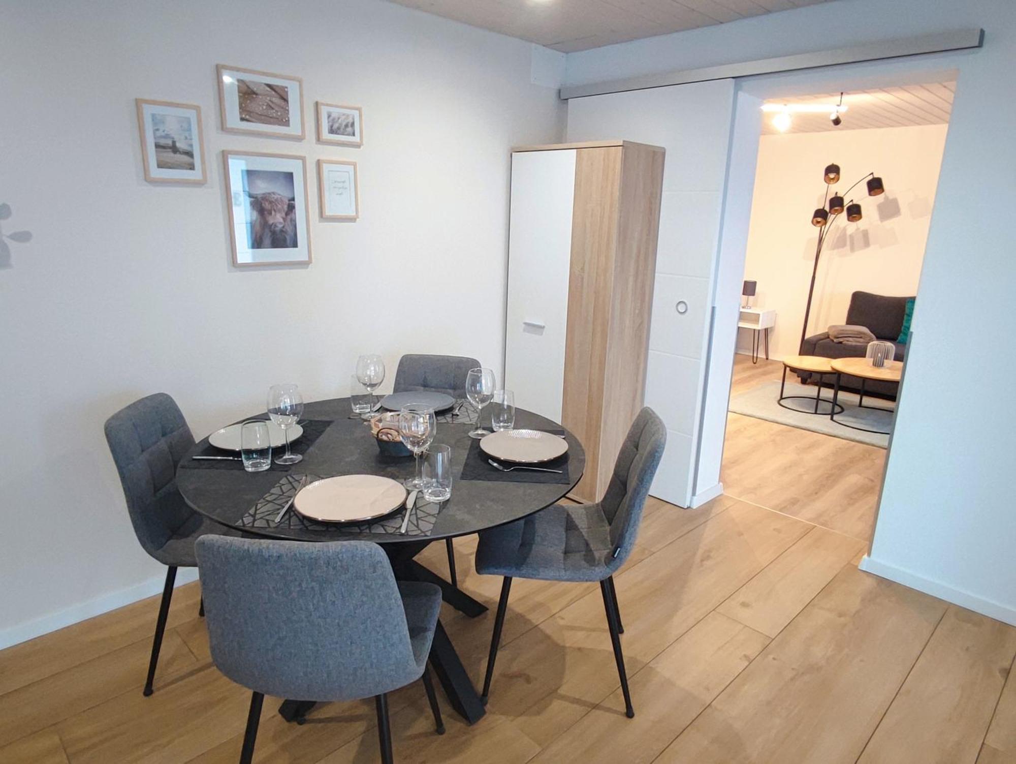 Kleine Auszeit - 2-Zimmer Ferienwohnung ชปีตส์ ภายนอก รูปภาพ